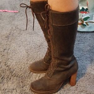Frye villager lace up boots